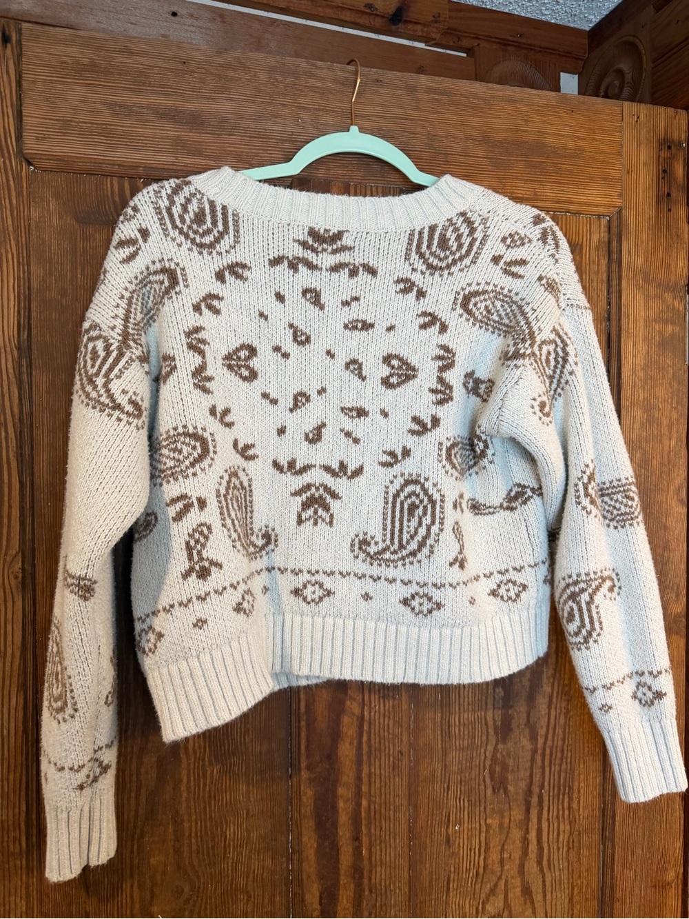 Vintage-Inspired Cream Paisley Button-Front Cardigan Sweater - Picture 2 of 2